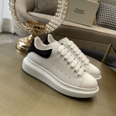 Alexander Mcqueen Low Shoes